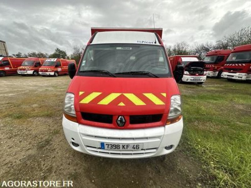 Renault master dci 120 - 7398 kf 46 - Furgon: 1 kép. Renault master dci 120 - 7398 kf 46 - Furgon: 1 kép.