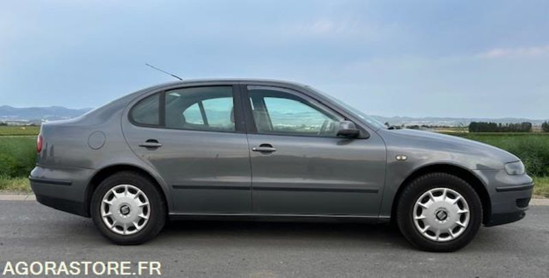 SEAT TOLEDO 1.9 TDI 110 CH - 2000 - 208 500 kms - Autó: 1 kép. SEAT TOLEDO 1.9 TDI 110 CH - 2000 - 208 500 kms - Autó: 1 kép.