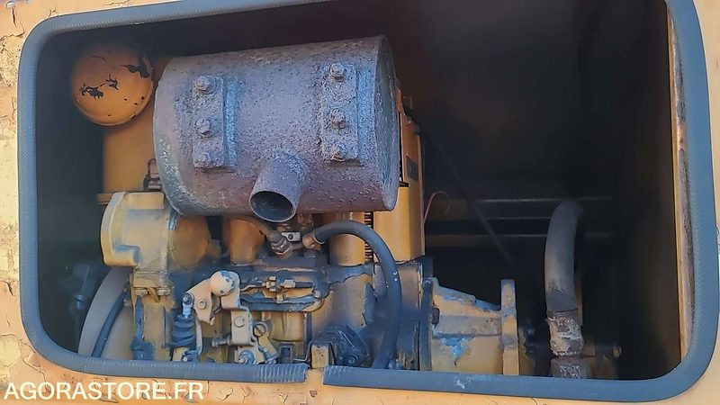 Sableuse - Acometis PRO 417- 1996 - Homok-/ Sószóró: 1 kép. Sableuse - Acometis PRO 417- 1996 - Homok-/ Sószóró: 1 kép.