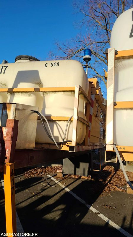 Sableuse - Acometis PRO 417- 1996 - Homok-/ Sószóró: 4 kép. Sableuse - Acometis PRO 417- 1996 - Homok-/ Sószóró: 4 kép.