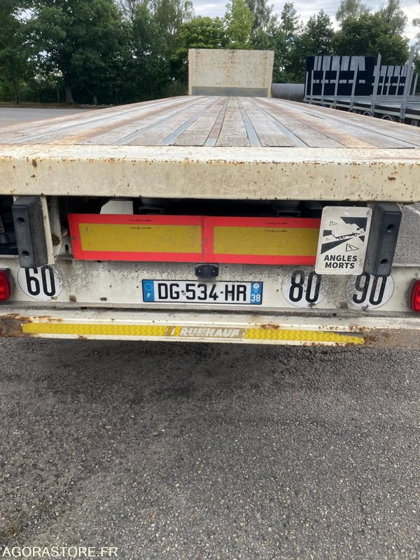 Semi-remorque Plateau Fruehauf - 2014 (3907) - Platós félpótkocsi: 2 kép. Semi-remorque Plateau Fruehauf - 2014 (3907) - Platós félpótkocsi: 2 kép.