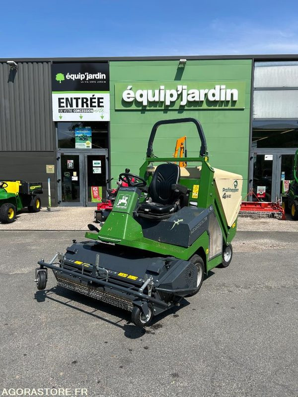 TONDEUSE FRONTALE AMAZONE - Kerti fűkasza: 5 kép. TONDEUSE FRONTALE AMAZONE - Kerti fűkasza: 5 kép.