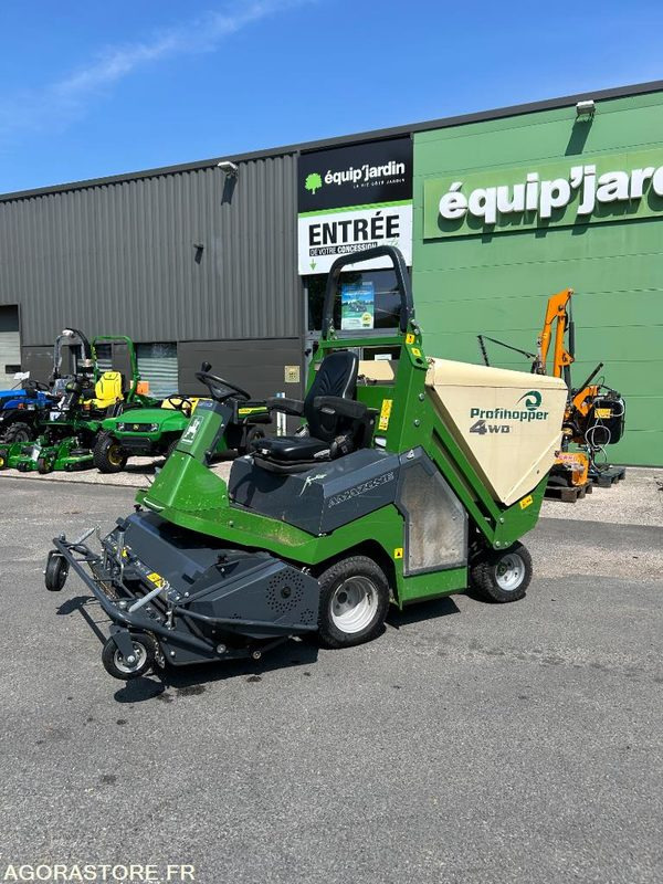 TONDEUSE FRONTALE AMAZONE - Kerti fűkasza: 4 kép. TONDEUSE FRONTALE AMAZONE - Kerti fűkasza: 4 kép.