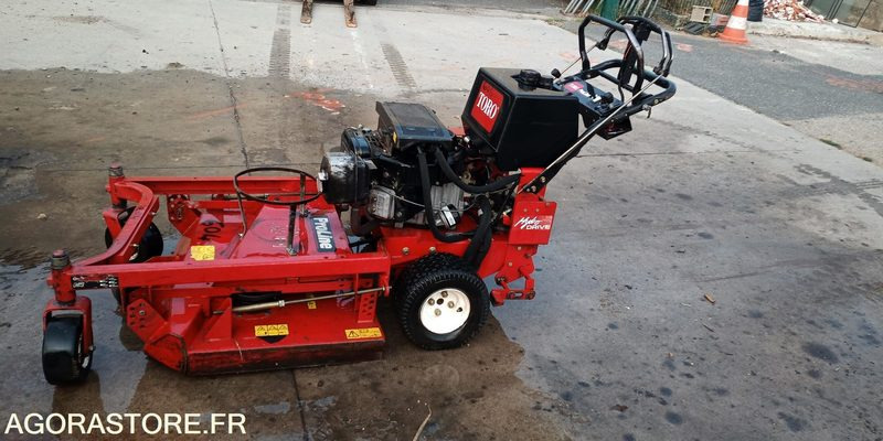 TONDEUSE TRACTEE TORO PROLINE - Kerti fűkasza: 2 kép. TONDEUSE TRACTEE TORO PROLINE - Kerti fűkasza: 2 kép.