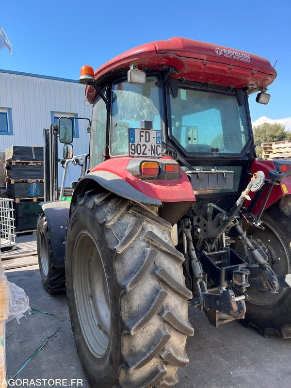 TRACTEUR CASE FARMALL95 - FD902NC - 2019 - 712 HEURES - Traktor: 3 kép. TRACTEUR CASE FARMALL95 - FD902NC - 2019 - 712 HEURES - Traktor: 3 kép.