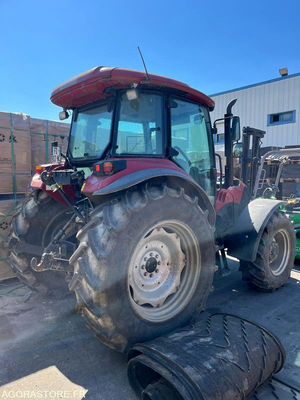 TRACTEUR CASE FARMALL95 - FD902NC - 2019 - 712 HEURES - Traktor: 2 kép. TRACTEUR CASE FARMALL95 - FD902NC - 2019 - 712 HEURES - Traktor: 2 kép.