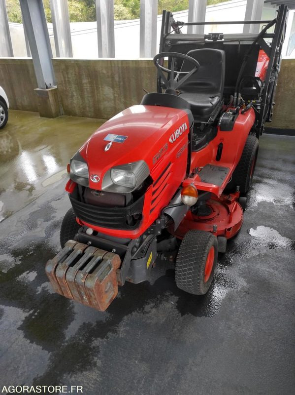 TRACTEUR KUBOTA G23 - Kerti fűkasza: 1 kép. TRACTEUR KUBOTA G23 - Kerti fűkasza: 1 kép.