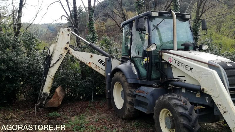TRACTOPELLE TEREX 820 - Kotrórakodó: 2 kép. TRACTOPELLE TEREX 820 - Kotrórakodó: 2 kép.