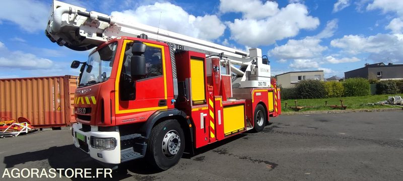 BEA EGI 280 TBI / IVECO 180 E 30 - Teherautó: 1 kép. BEA EGI 280 TBI / IVECO 180 E 30 - Teherautó: 1 kép.