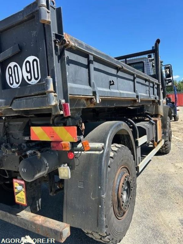 Teherautó CAMION 4X4 MERCEDES UNIMOG U5000 2009 62289 KM 4667 HEURES: 10 kép.