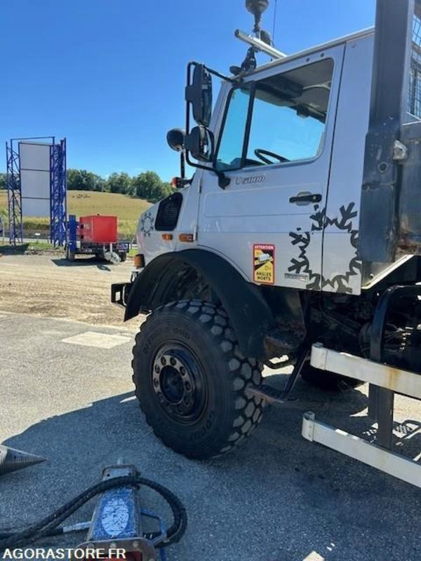 Teherautó CAMION 4X4 MERCEDES UNIMOG U5000 2009 62289 KM 4667 HEURES: 7 kép.