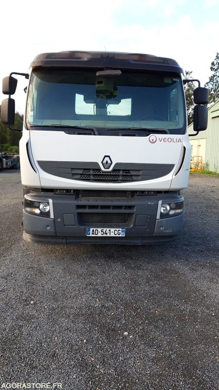*CAMION AMPLIROLL 26T - Teherautó: 2 kép. *CAMION AMPLIROLL 26T - Teherautó: 2 kép.