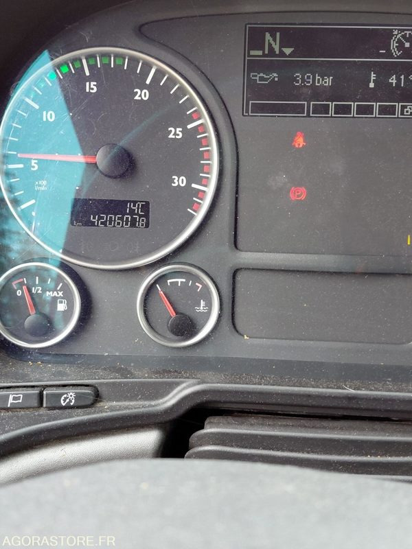 MAN tgx18.360 - 2010 - 420607 Kms - Teherautó: 4 kép. MAN tgx18.360 - 2010 - 420607 Kms - Teherautó: 4 kép.