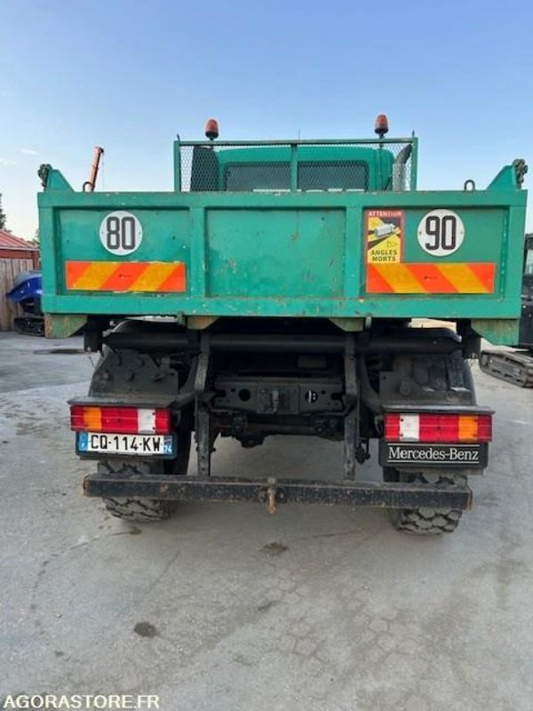 MERCEDES UNIMOG U300C VERSION COMMUNALE 2003 38210 KM - Teherautó: 5 kép. MERCEDES UNIMOG U300C VERSION COMMUNALE 2003 38210 KM - Teherautó: 5 kép.