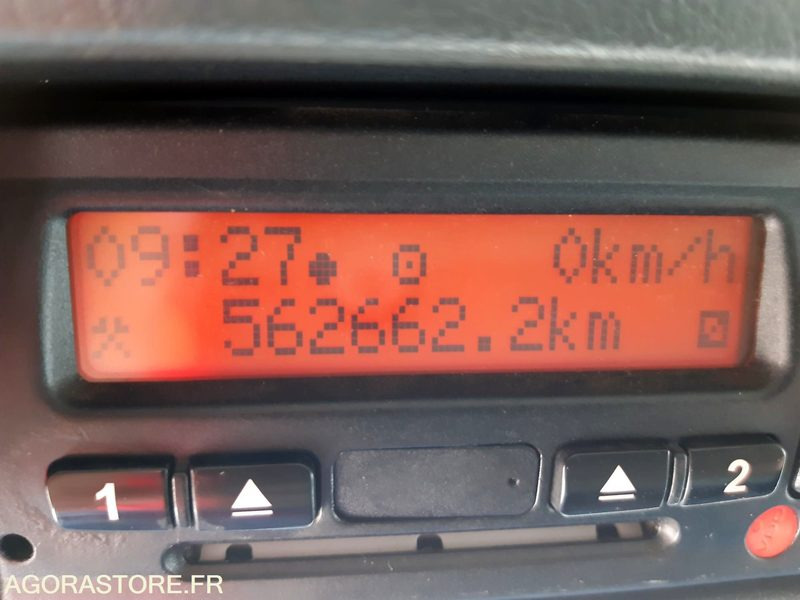 PORTEUR AMPLIROLL MAN TGS 26.400 (R51996) - BRAS GUIMA PALFINGER-2011-563 000 Km - Teherautó: 5 kép. PORTEUR AMPLIROLL MAN TGS 26.400 (R51996) - BRAS GUIMA PALFINGER-2011-563 000 Km - Teherautó: 5 kép.
