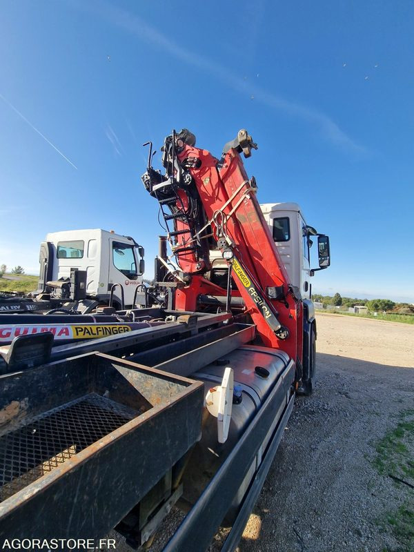 PORTEUR MOVI GRUE MAN 26T 6X4 GUIMA de 2013 - 167 500 km (R32296) - Teherautó: 4 kép. PORTEUR MOVI GRUE MAN 26T 6X4 GUIMA de 2013 - 167 500 km (R32296) - Teherautó: 4 kép.
