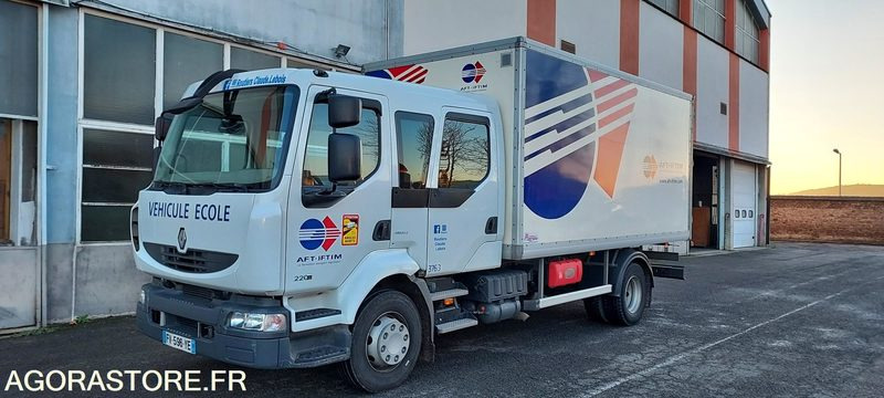 PORTEUR ROUTIER - MIDLUM 220-15 - 3763 - 190000 KMS - - Teherautó: 2 kép. PORTEUR ROUTIER - MIDLUM 220-15 - 3763 - 190000 KMS - - Teherautó: 2 kép.