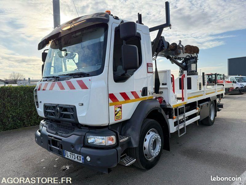 RENAULT D13 FOREUSE RISA G2T - Teherautó: 3 kép. RENAULT D13 FOREUSE RISA G2T - Teherautó: 3 kép.