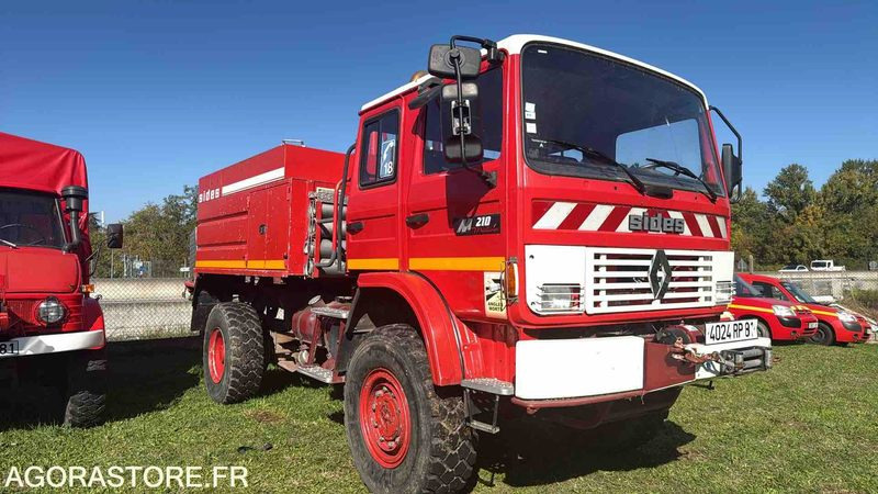 RENAULT TRUCKS M180 - 31152KM - 1997 - Teherautó: 1 kép. RENAULT TRUCKS M180 - 31152KM - 1997 - Teherautó: 1 kép.
