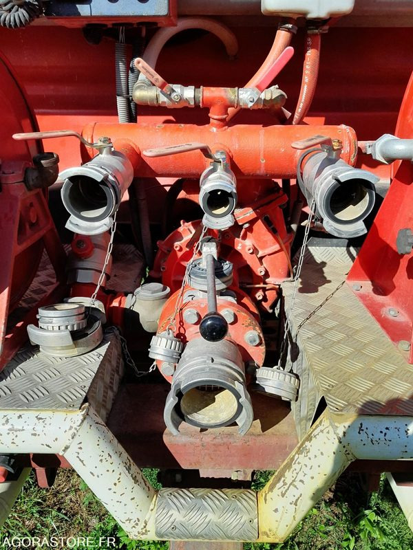 Renault Camion Citerne - 1994 - 49000kms - FP974NR - Teherautó: 5 kép. Renault Camion Citerne - 1994 - 49000kms - FP974NR - Teherautó: 5 kép.