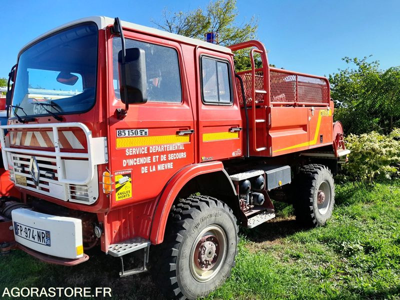 Renault Camion Citerne - 1994 - 49000kms - FP974NR - Teherautó: 2 kép. Renault Camion Citerne - 1994 - 49000kms - FP974NR - Teherautó: 2 kép.