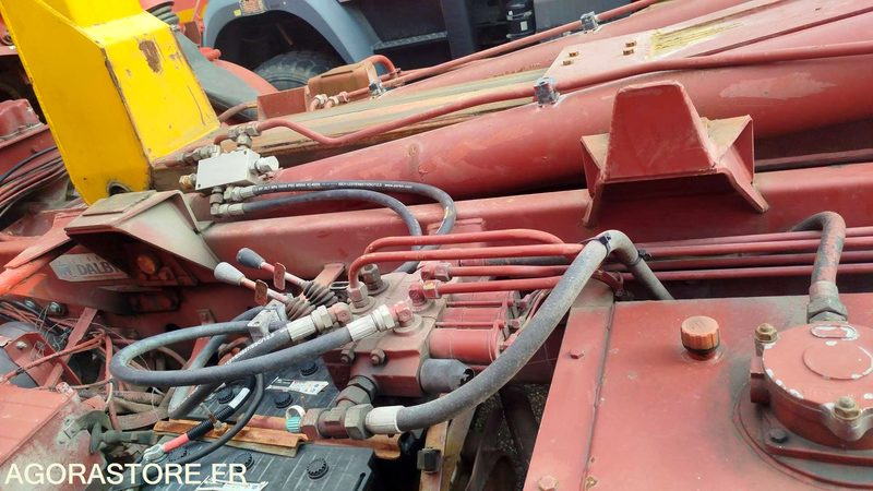 Renault G230 - 1989 - Teherautó: 4 kép. Renault G230 - 1989 - Teherautó: 4 kép.