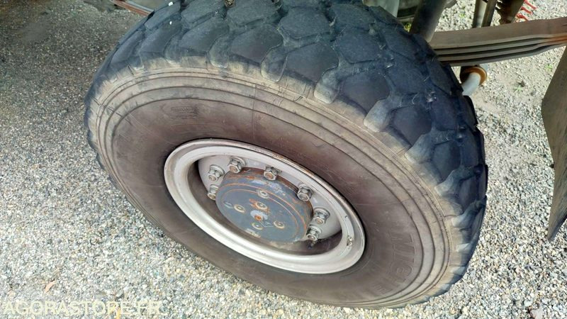 Renault Midliner 210 - 2001 - Teherautó: 5 kép. Renault Midliner 210 - 2001 - Teherautó: 5 kép.