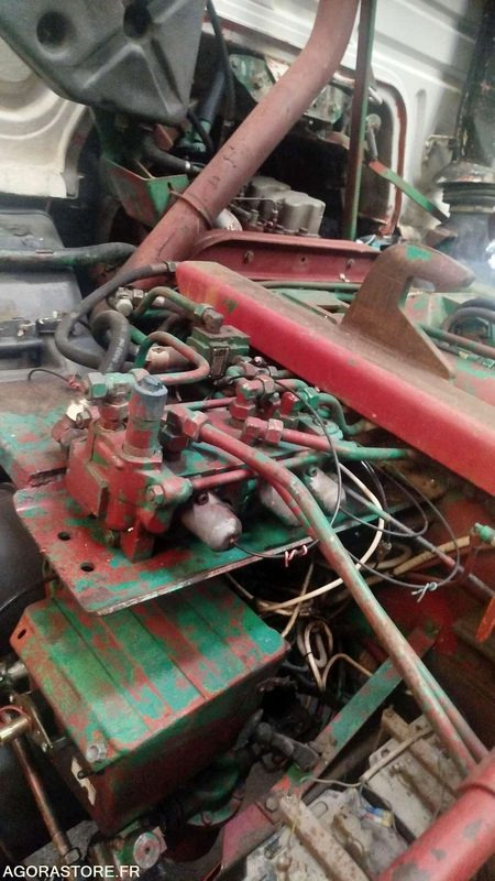 Renault Poids lourd G230 - 1985 - 564616KM - Teherautó: 4 kép. Renault Poids lourd G230 - 1985 - 564616KM - Teherautó: 4 kép.