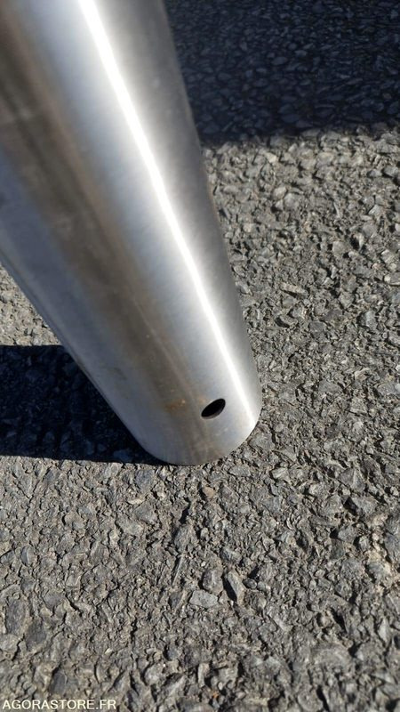 LOT DE 58 - POTEAUX DE PROTECTION EN INOX 316 - DIAMETRE 76MM - Többcélú/ Speciális jármű: 3 kép. LOT DE 58 - POTEAUX DE PROTECTION EN INOX 316 - DIAMETRE 76MM - Többcélú/ Speciális jármű: 3 kép.