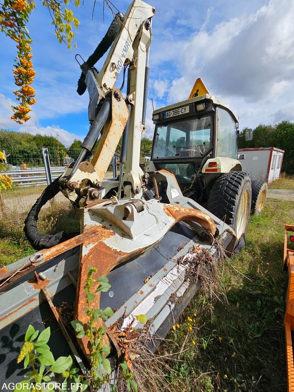 Tracteur Renault ergos - 2009 -6685h - AG386CY - Traktor: 3 kép. Tracteur Renault ergos - 2009 -6685h - AG386CY - Traktor: 3 kép.