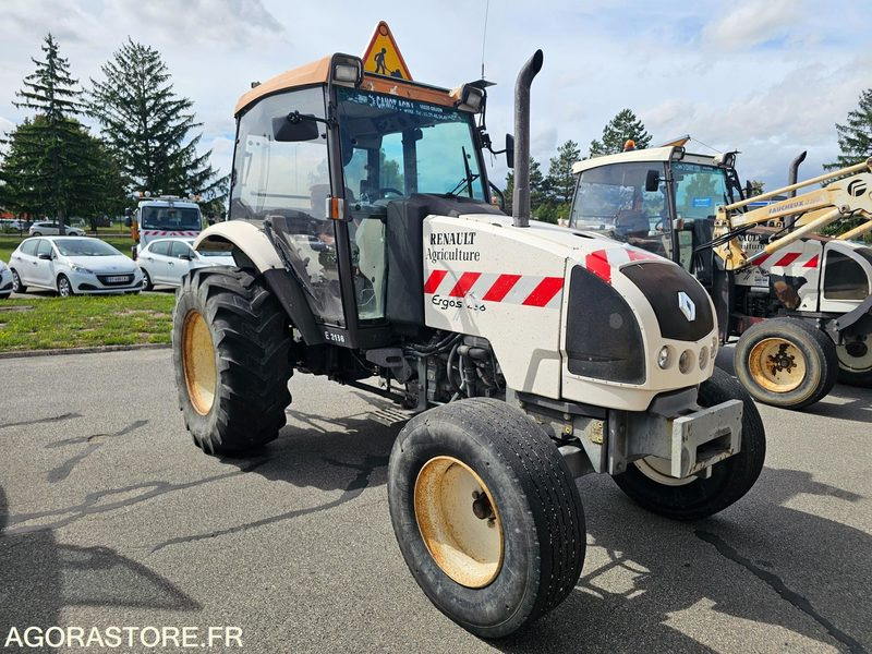 Tracteur Renault ergos 436 - 3432PN10 - Traktor: 2 kép. Tracteur Renault ergos 436 - 3432PN10 - Traktor: 2 kép.
