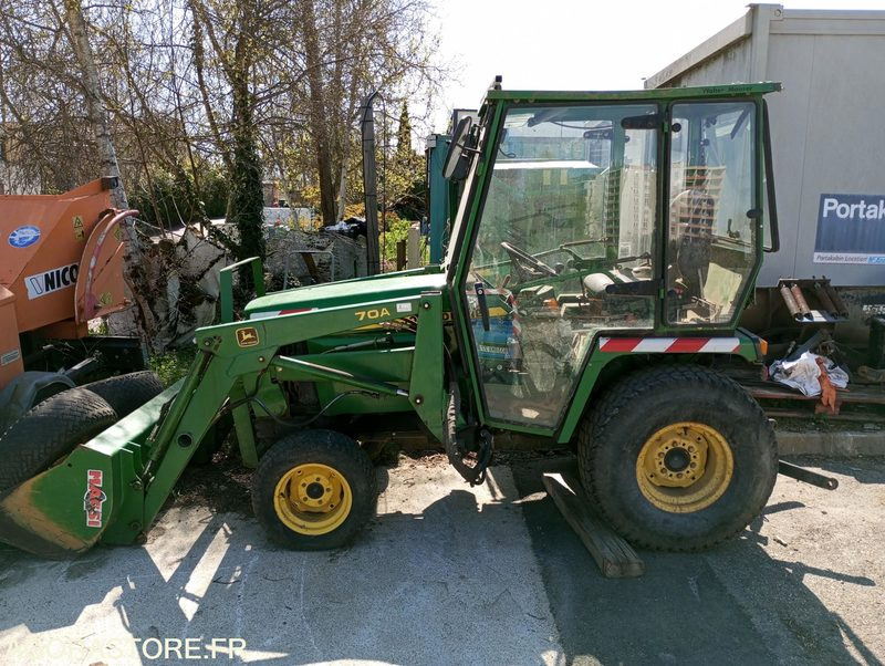 Tracteur john deere 855 - Traktor: 5 kép. Tracteur john deere 855 - Traktor: 5 kép.