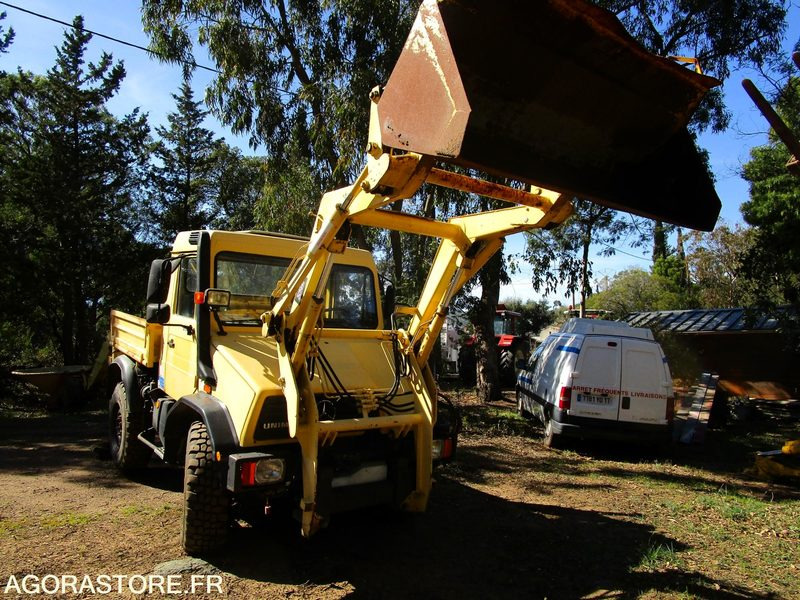 Unimog U140 - 1994 - 115 000km - TRES BON ETAT - Kotrórakodó: 1 kép. Unimog U140 - 1994 - 115 000km - TRES BON ETAT - Kotrórakodó: 1 kép.