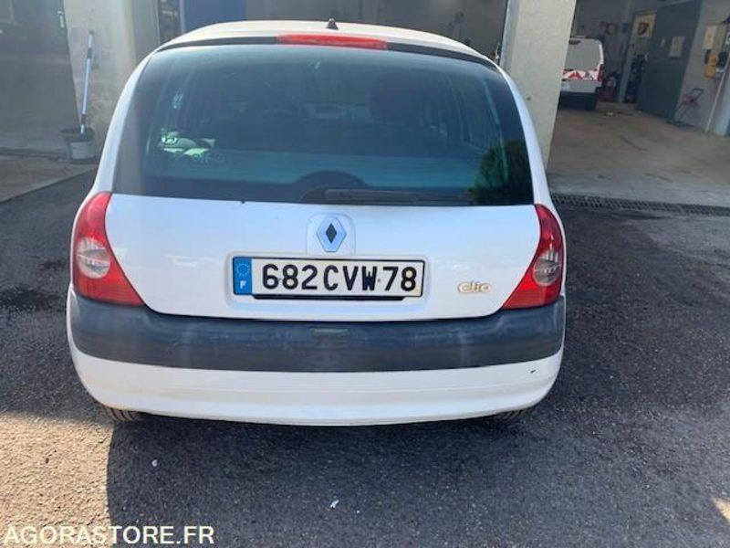 VOITURE CLIO RENAULT roulante - Autó: 3 kép. VOITURE CLIO RENAULT roulante - Autó: 3 kép.