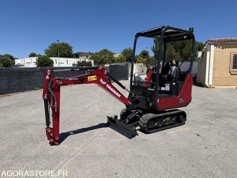 Yanmar SV15VT - Minikotró: 1 kép. Yanmar SV15VT - Minikotró: 1 kép.