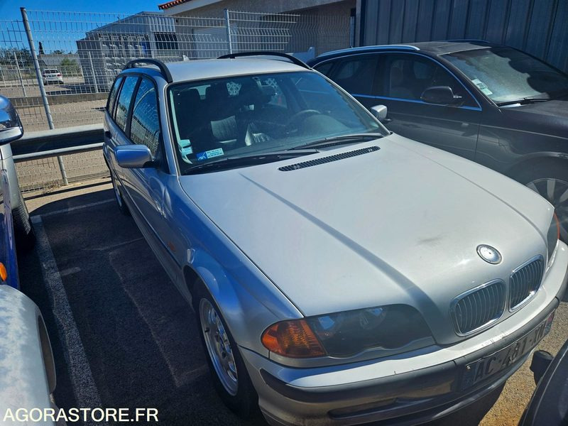 Bmw 316i touring - 2000 - 308 000km - Autó: 3 kép. Bmw 316i touring - 2000 - 308 000km - Autó: 3 kép.