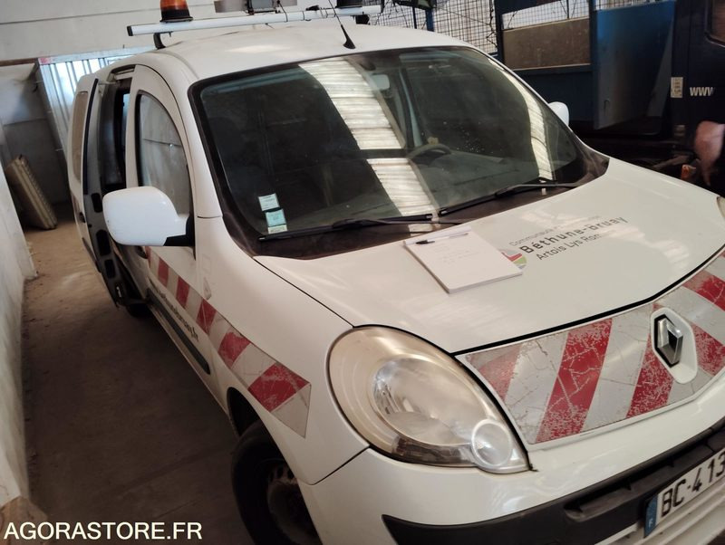 Renault kangoo1.5 dci - Kis furgon: 4 kép. Renault kangoo1.5 dci - Kis furgon: 4 kép.