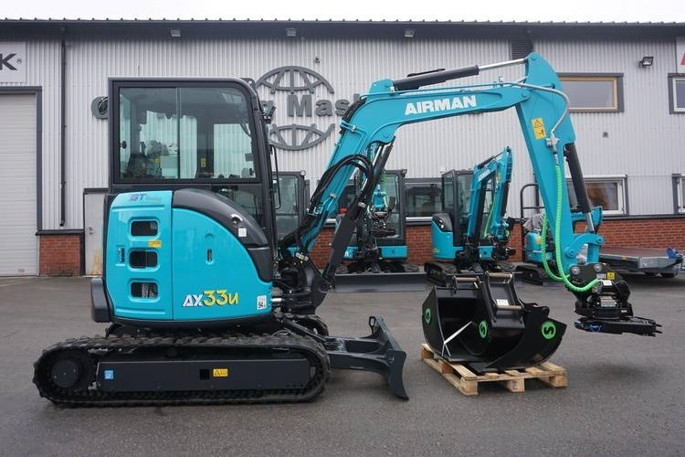 Airman AX33U-7 *Omgående Leverans* - Minikotró: 4 kép. Airman AX33U-7 *Omgående Leverans* - Minikotró: 4 kép.