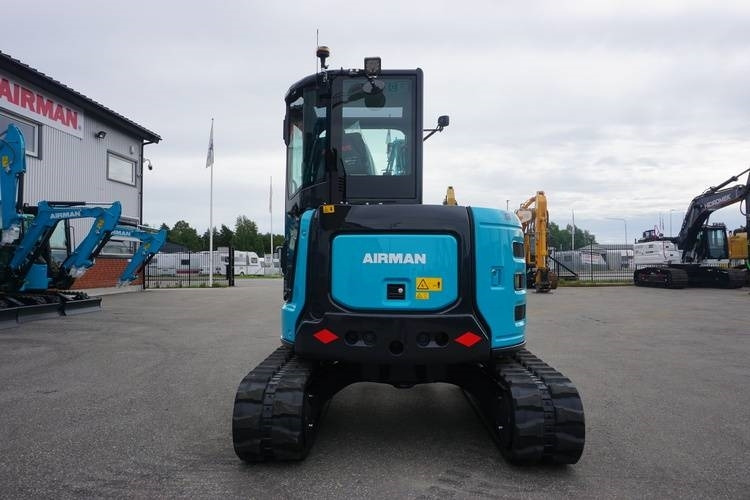 Airman AX55U-7 * Uthyres * - Minikotró: 3 kép. Airman AX55U-7 * Uthyres * - Minikotró: 3 kép.