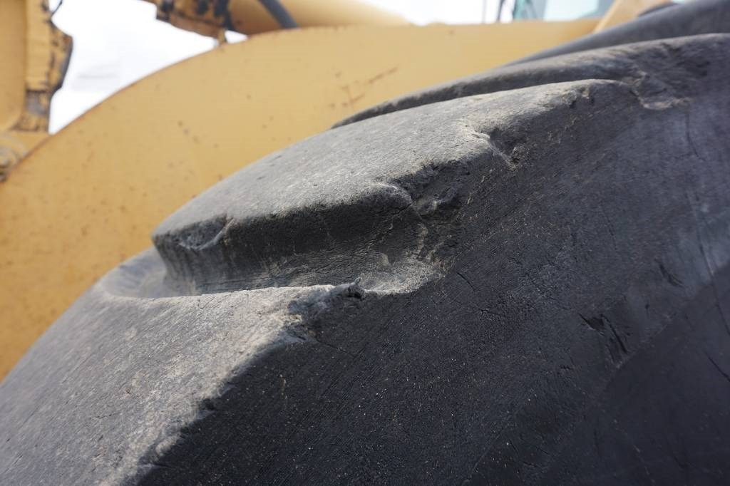 Gumikerekes homlokrakodó CAT 966 G I: 9 kép. Gumikerekes homlokrakodó CAT 966 G I: 9 kép.