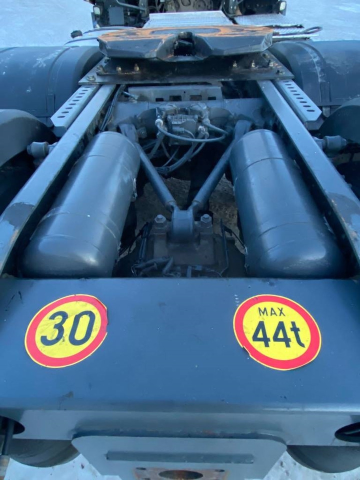 Mercedes-Benz Actros 2658 - Nyergesvontató: 4 kép. Mercedes-Benz Actros 2658 - Nyergesvontató: 4 kép.