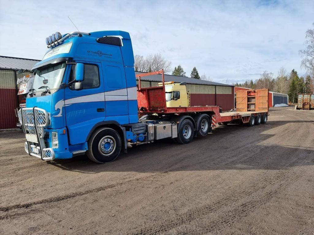 Volvo FH 13 480 - Nyergesvontató: 1 kép. Volvo FH 13 480 - Nyergesvontató: 1 kép.
