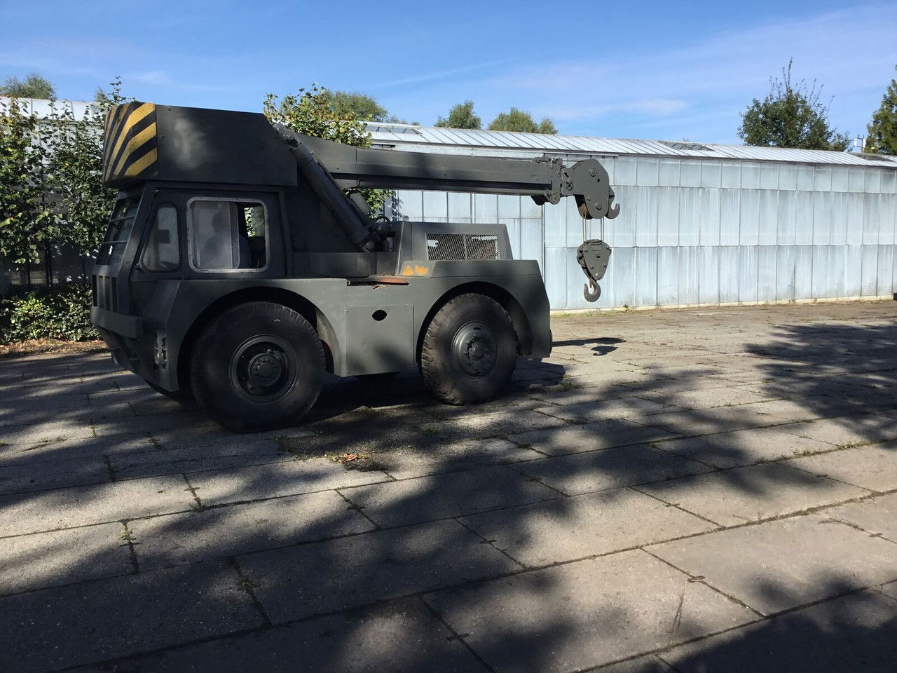 Grove Iron Fairy Saphire - Autódaru: 3 kép. Grove Iron Fairy Saphire - Autódaru: 3 kép.