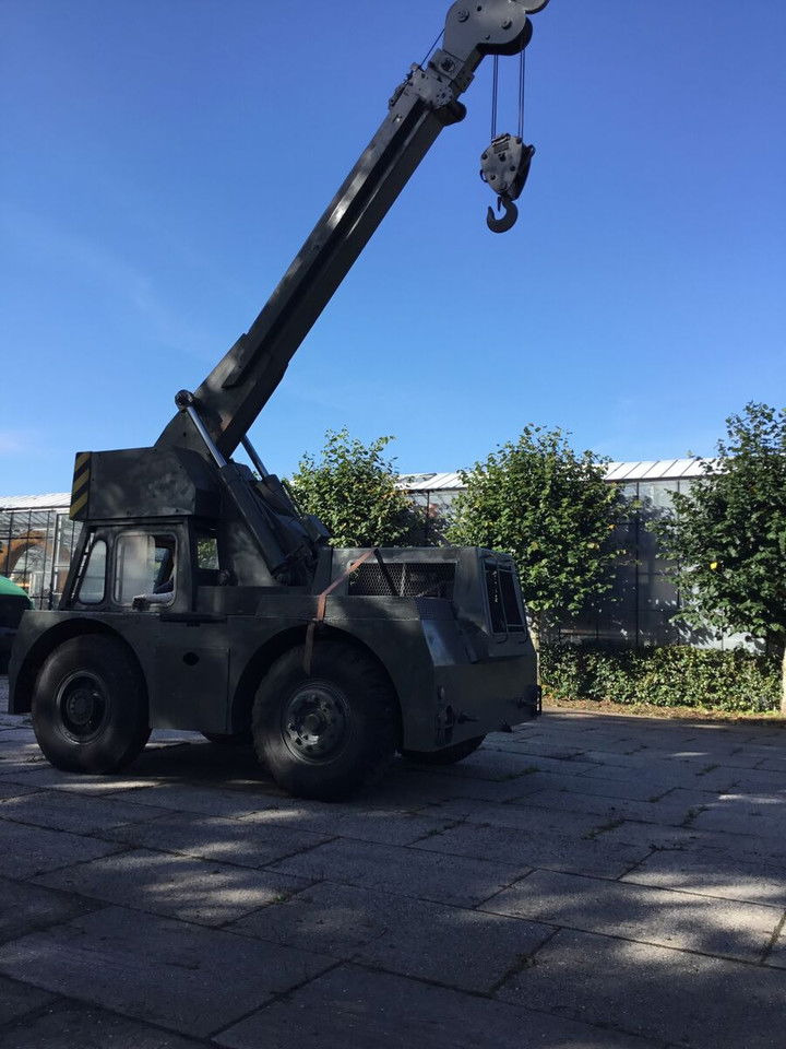 Grove Iron Fairy Saphire - Autódaru: 2 kép. Grove Iron Fairy Saphire - Autódaru: 2 kép.