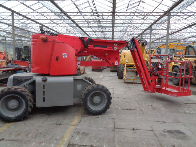 Haulotte HA120 - Személyemelő: 1 kép. Haulotte HA120 - Személyemelő: 1 kép.