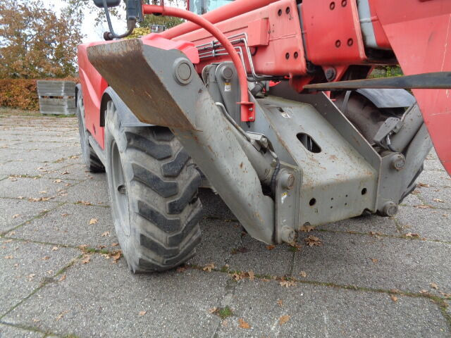 Haulotte HTL3614 - Teleszkópos rakodó: 5 kép. Haulotte HTL3614 - Teleszkópos rakodó: 5 kép.