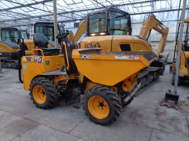 JCB 1T-2S5 - Minidömper: 5 kép. JCB 1T-2S5 - Minidömper: 5 kép.
