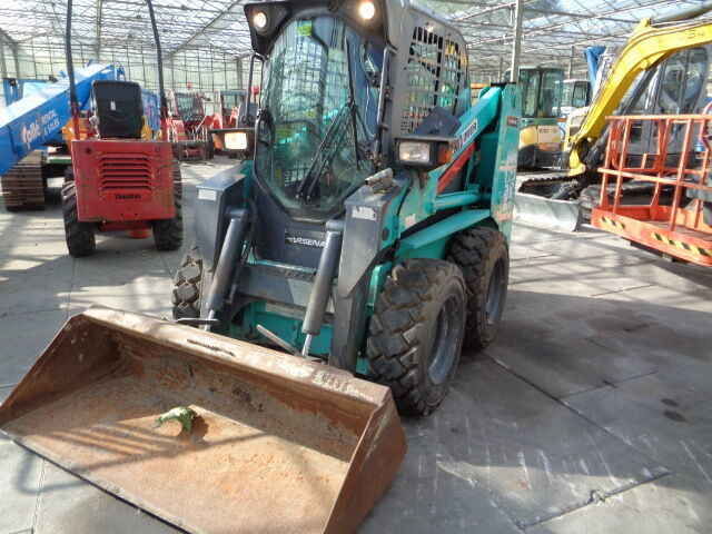 Kato AS25 - Mini homlokrakodó: 3 kép. Kato AS25 - Mini homlokrakodó: 3 kép.