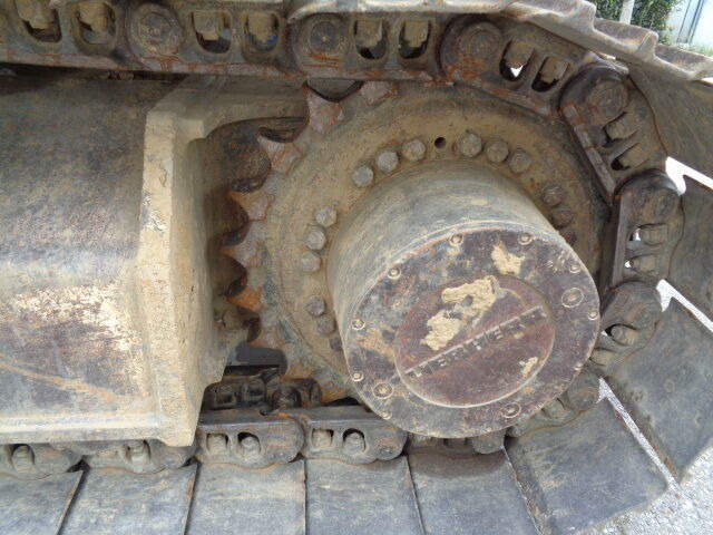 Liebherr R906LC - Lánctalpas kotró: 5 kép. Liebherr R906LC - Lánctalpas kotró: 5 kép.