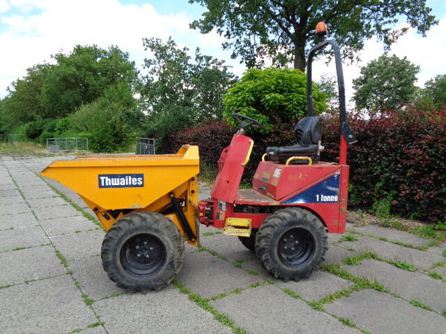 Thwaites - Minidömper: 2 kép. Thwaites - Minidömper: 2 kép.